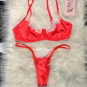 (BNWT) Romantic Rendezvous Lace & Satin  Lingerie Set. Pink & white 32B -34B